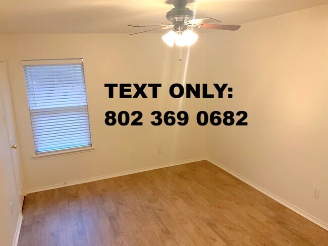 Building Photo - 3800 Dunlavy Rd