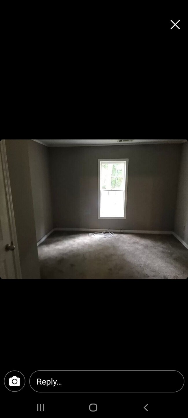 Foto del edificio - 1713 Patterson Rd
