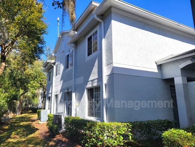 Foto del edificio - 4053 Dolphin Dr