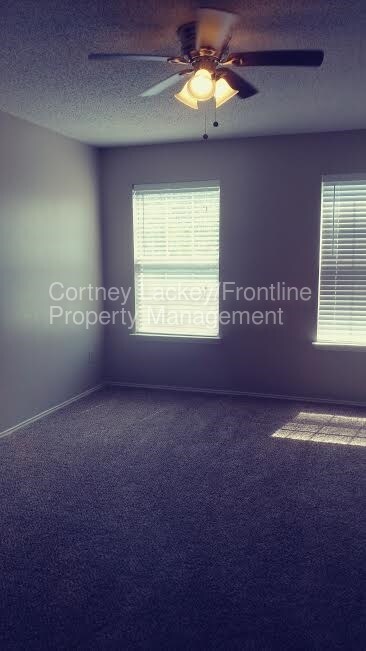 Foto del edificio - 4002 W Pioneer Dr