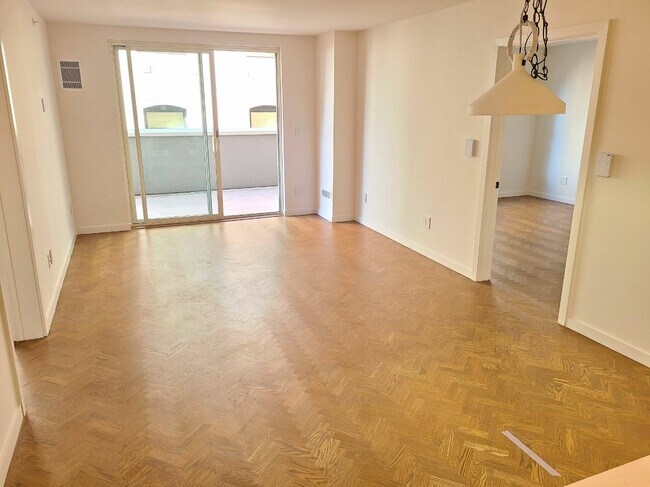 Foto del edificio - 1483 Sutter St