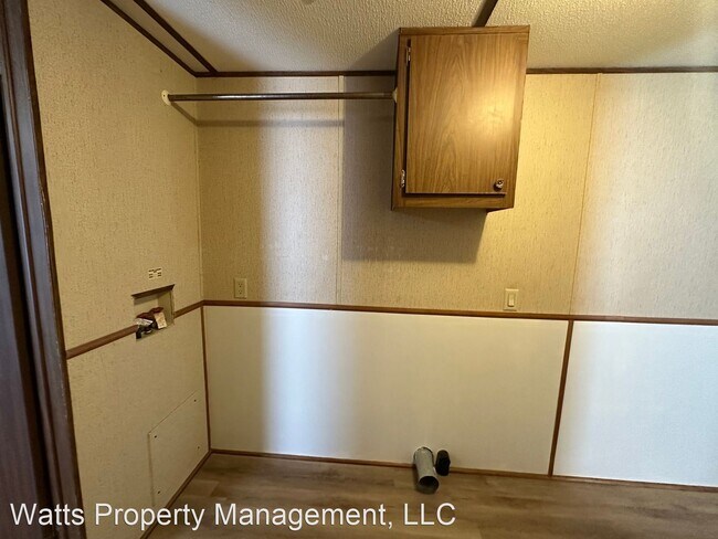 Foto del edificio - 3 br, 1 bath House - 7121 East Ferry Rd