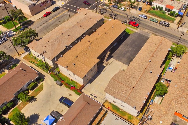 Aerial Photo - 552 S Montebello Blvd