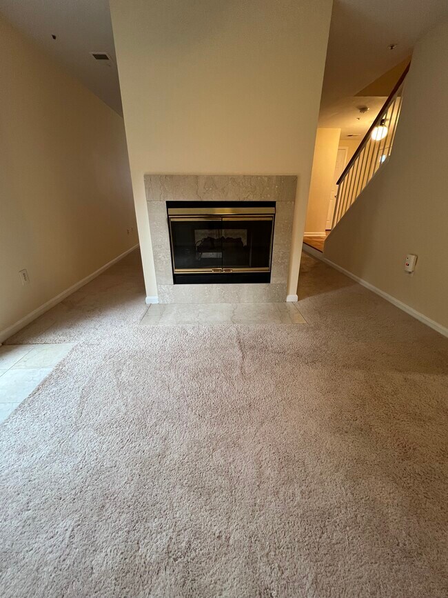 Building Photo - 13829 Bronco Pl