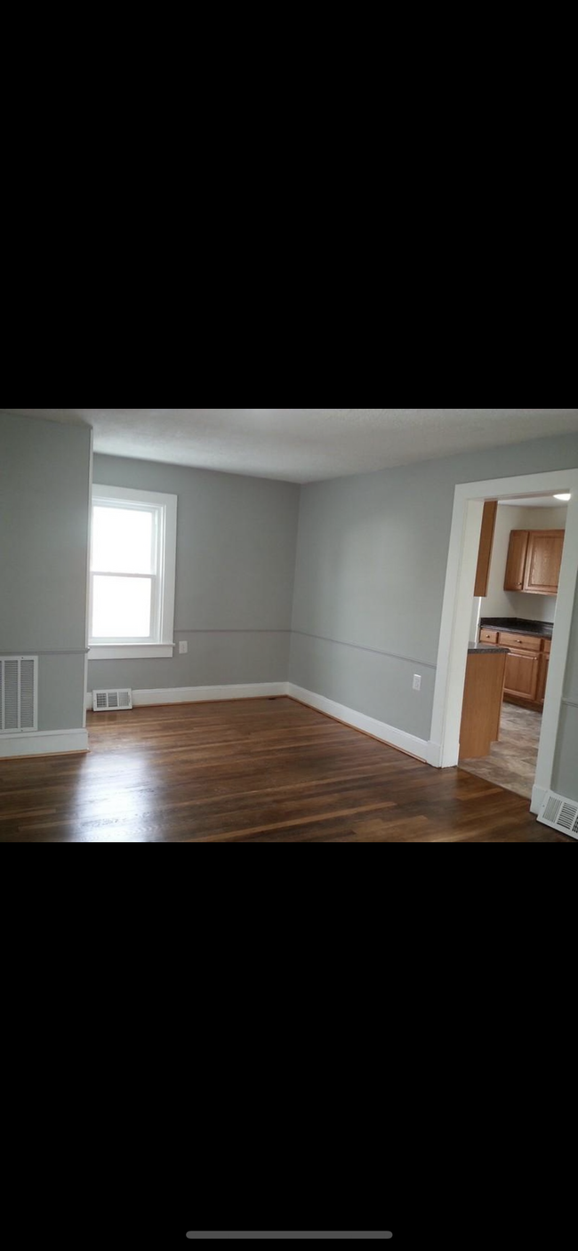 Building Photo - 314 Smithfield Ave