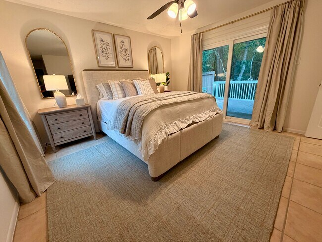 Foto del edificio - 1 Laurel Oak Pl