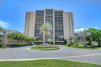 Building Photo - 4748 S Ocean Blvd