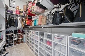 Building Photo - 23685 Silver Palm Trl