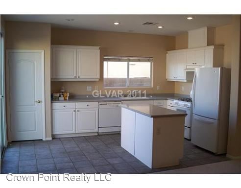 Building Photo - 3294 Palio Ave
