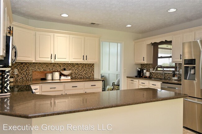 Foto del edificio - 3 br, 2 bath House - 2116 BRIDLE BRIDLE COURT