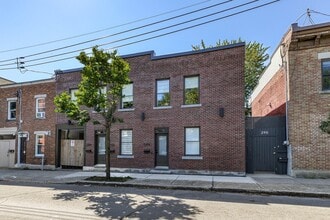 Building Photo - 284 Turgeon St