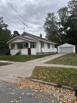 Building Photo - 146 Exchange St SE