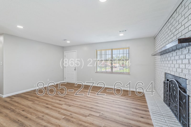 Photo - 4034 Deer Run Drive