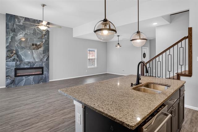 Building Photo - 5913 Pensby Dr