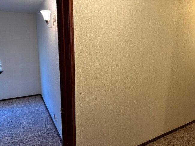 Foto del edificio - Arroyo Manor 3 Bedroom- with bonus room and 2 car garage!