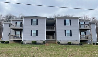 Building Photo - 367 Upper Stone Ave