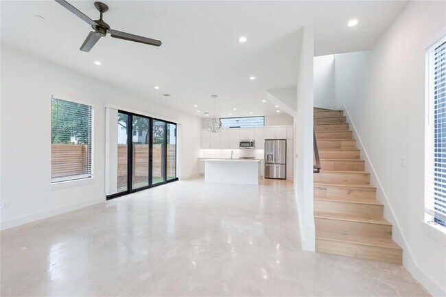 Foto del edificio - 1116 Walton Ln