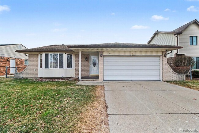 Foto del edificio - 39024 Faith Dr