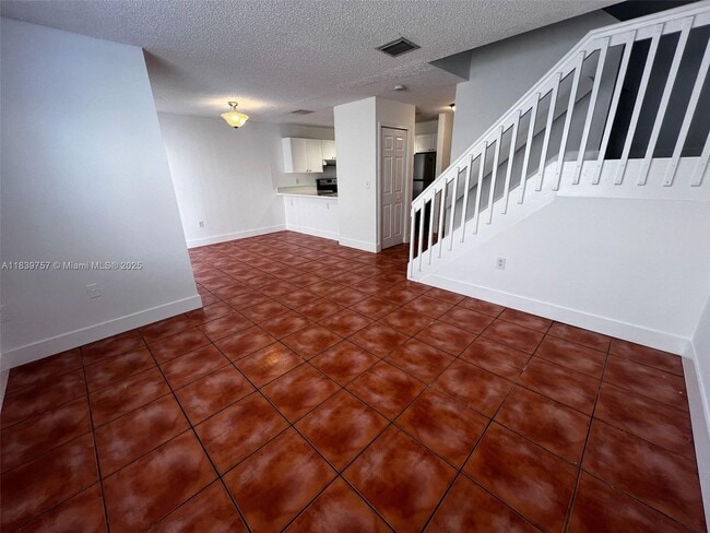 Foto del edificio - 6215 SW Kendale Lakes Cir