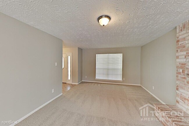 Foto del edificio - 14811 Cypress Ridge Dr