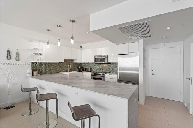 Foto del edificio - 20 Island Ave