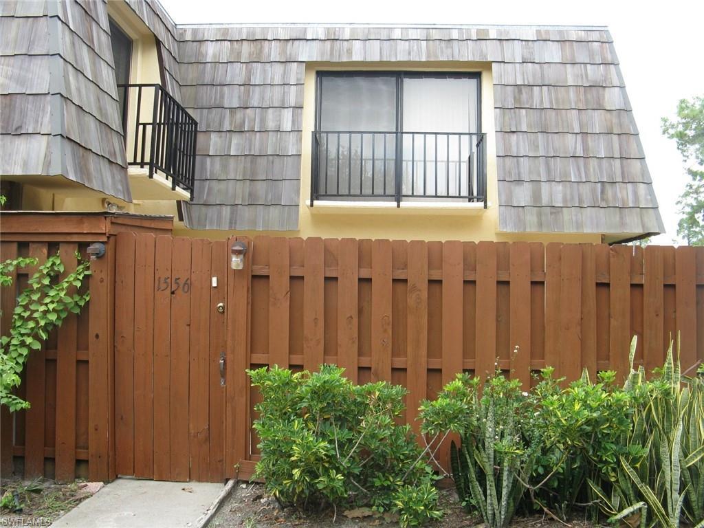 1556 Park Meadows Dr, Fort Myers, FL 33907 Townhouse for Rent in Fort