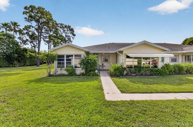 Building Photo - 5037 Lakefront Blvd