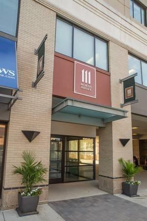 Foto del edificio - 111 N Ashley St