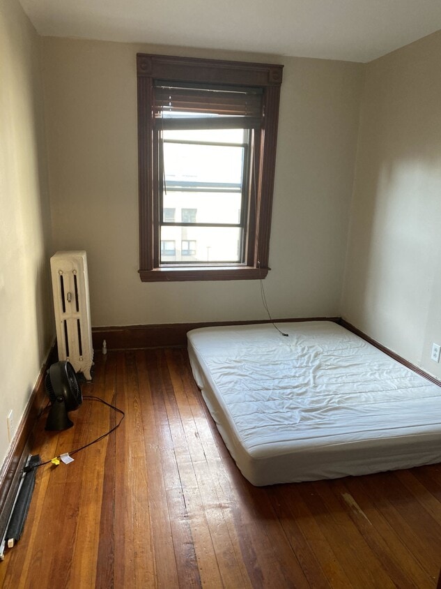 Primary Photo - 63 Burbank St