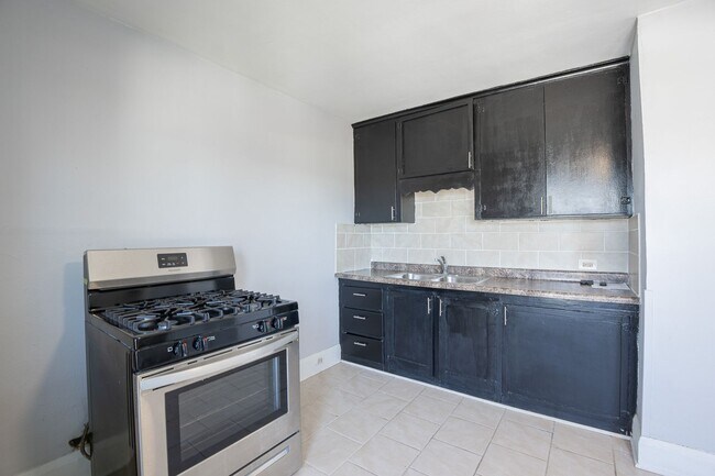 Foto del edificio - 2614 63rd St