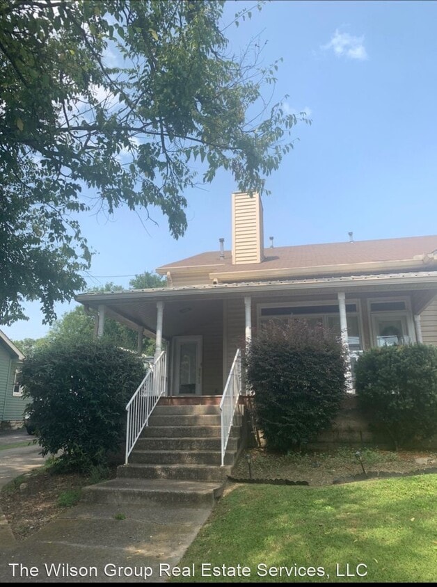 2906 Westmoreland Dr, Nashville, TN 37212 House for Rent in Nashville