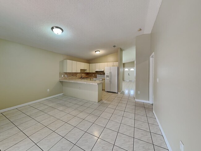 Building Photo - 3107 W 69th Pl