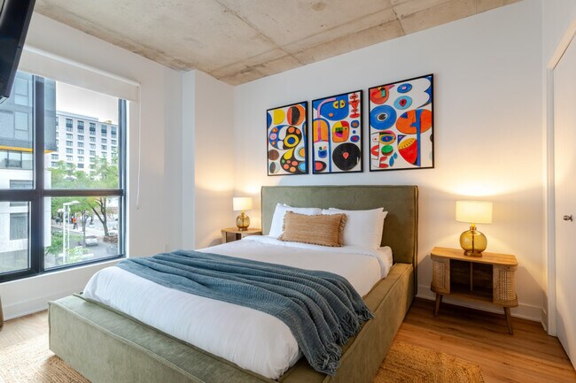 Photo du bâtiment - 1445 Rue Clark