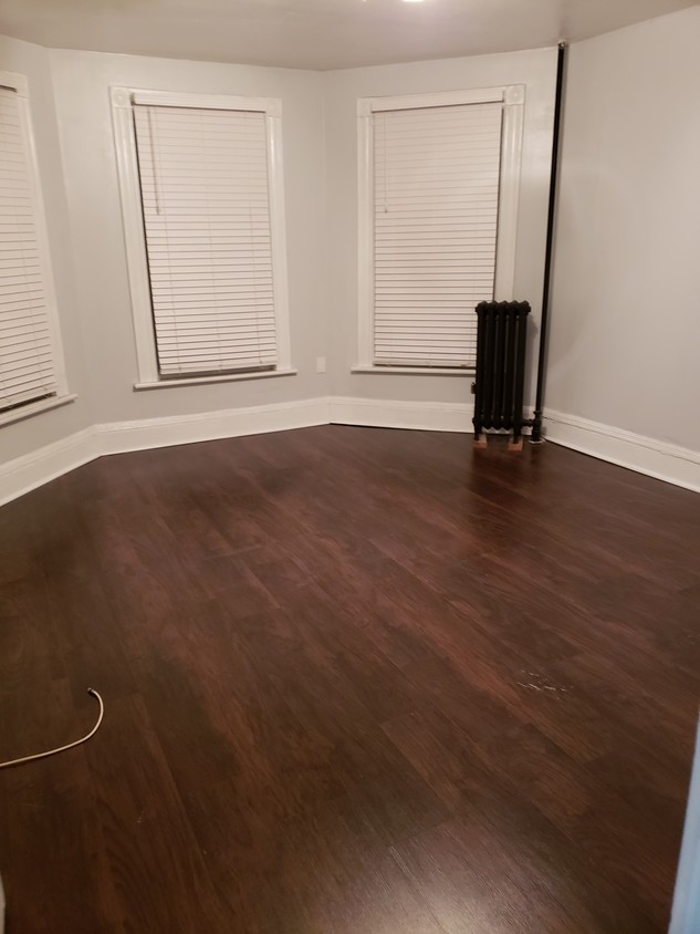 Foto principal - 3422 Glenwood Rd