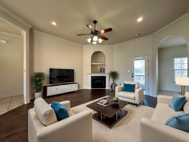 Building Photo - *MOVE-IN SPECIAL* Beautiful home on a cul-...
