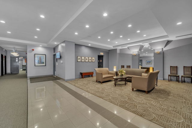 Foto del edificio - 6157 N Sheridan Rd