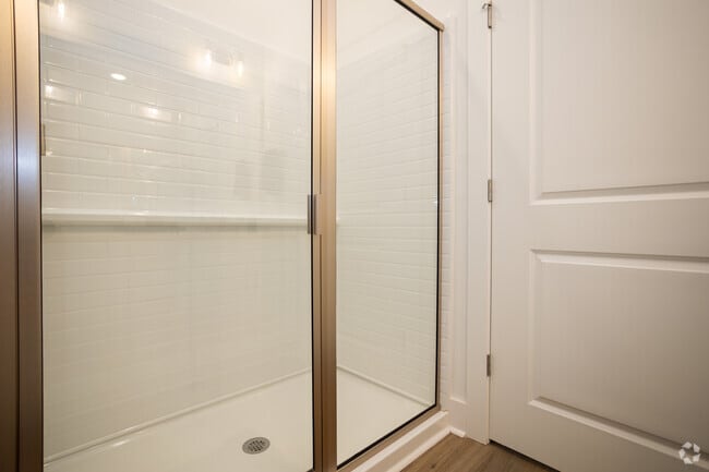 Meander - 2BR,2BA - 1,376SF - Primary Bathroom - River Rock at Dallas 55+ Active Adult Homes