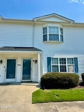 Building Photo - 3939 Sterling Pointe Dr