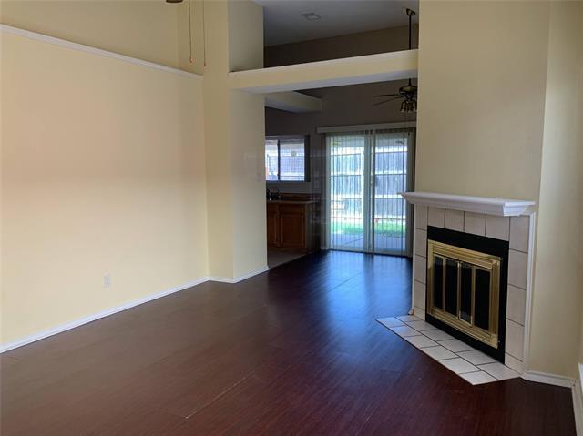 Building Photo - 942 Boxwood Dr