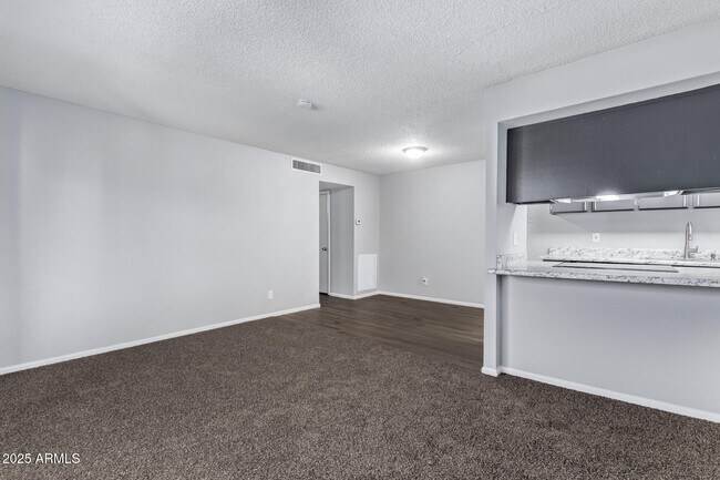 Foto del edificio - 5871 N 47th Dr