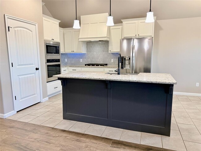 Foto del edificio - 3004 NW 183rd St