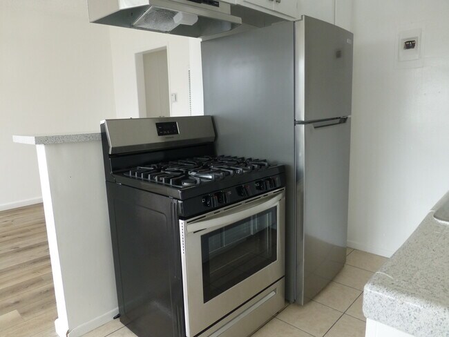 Building Photo - 12760 Matteson Ave