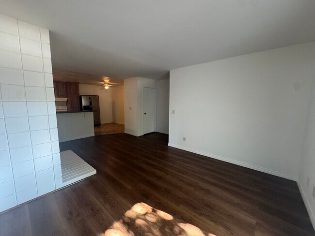 Foto del edificio - 23629 Golden Springs Dr
