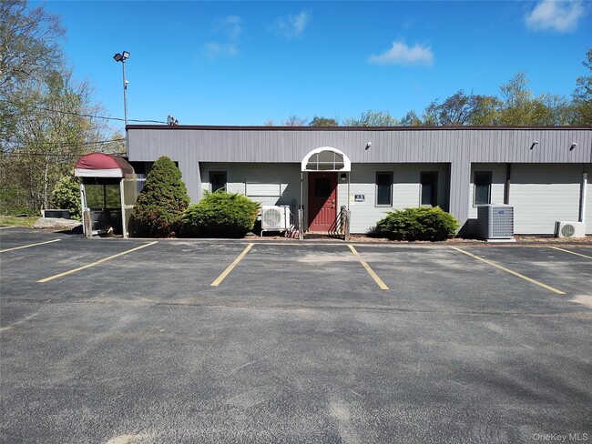 Building Photo - 39 Old Monticello Rd