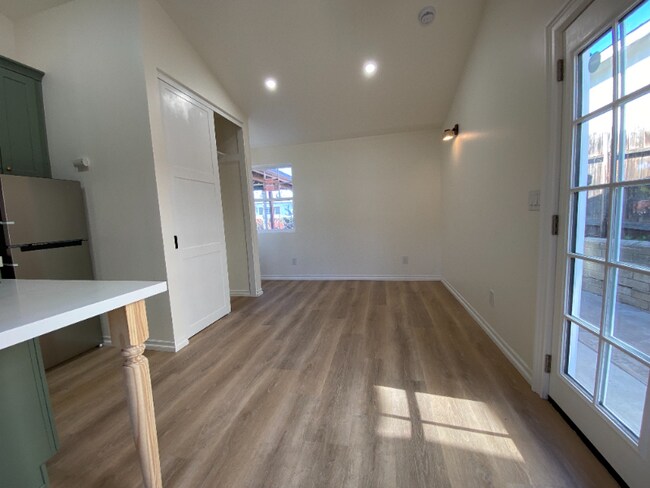 Foto del edificio - 3574 Trophy Dr