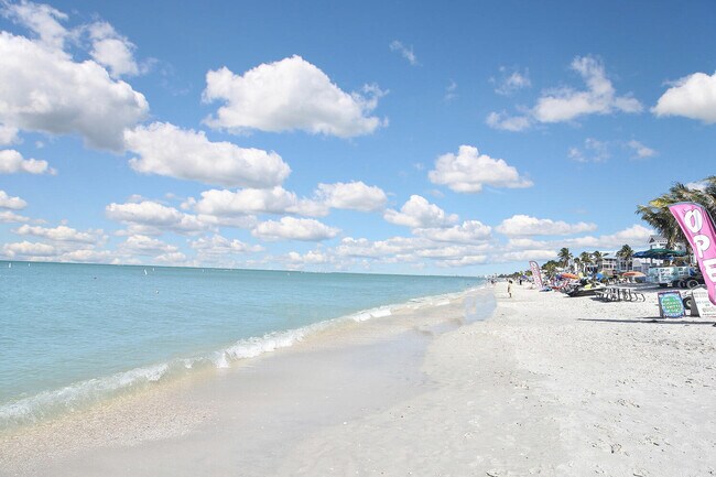 Foto del edificio - 5500 Bonita Beach Rd SW