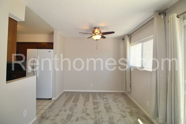 Foto del edificio - 12235 Wilsey Way