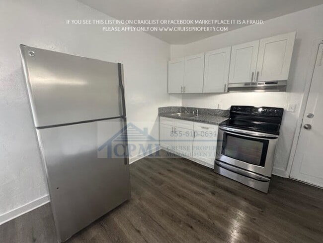 Interior Photo - Century East