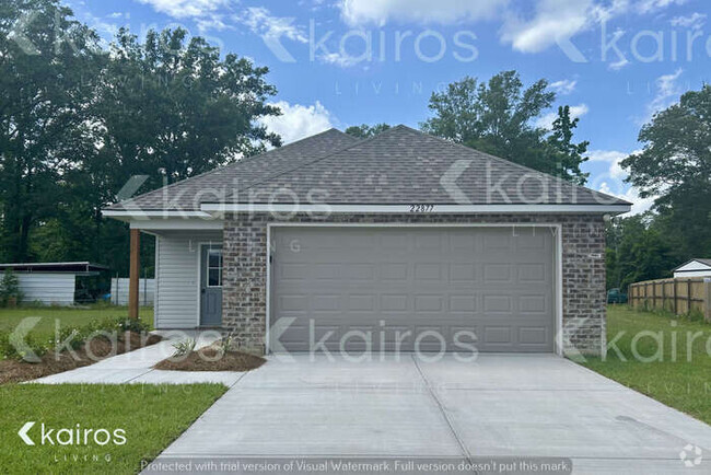 Building Photo - 22877 Balsam Dr