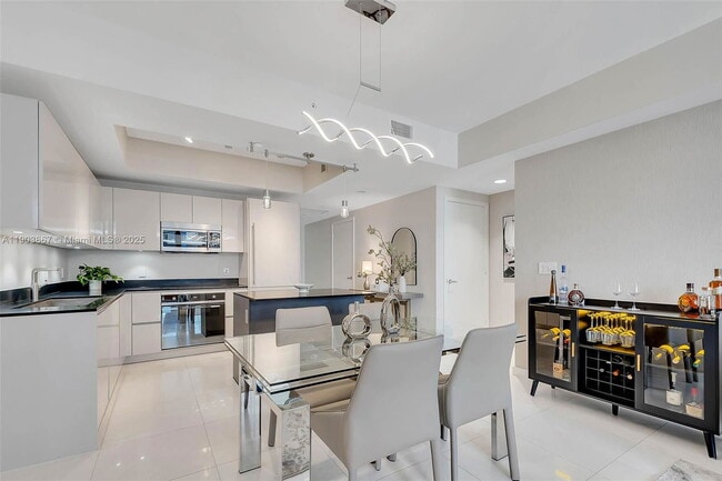 Foto del edificio - 1010 Brickell Ave